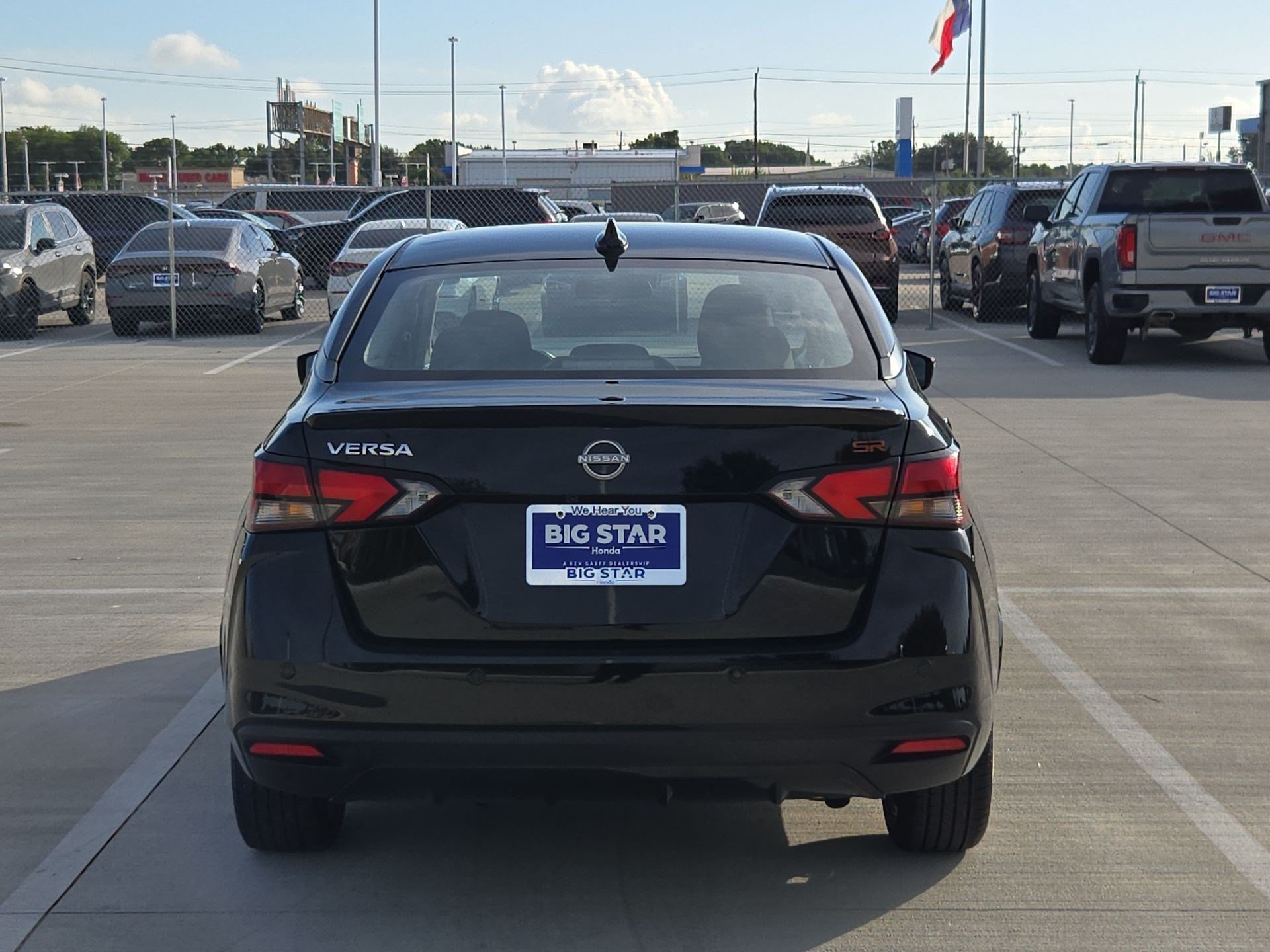 Used 2024 Super Black Nissan SR image 4