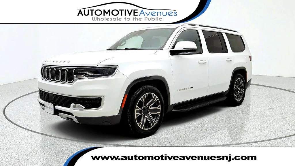2022 Jeep Wagoneer