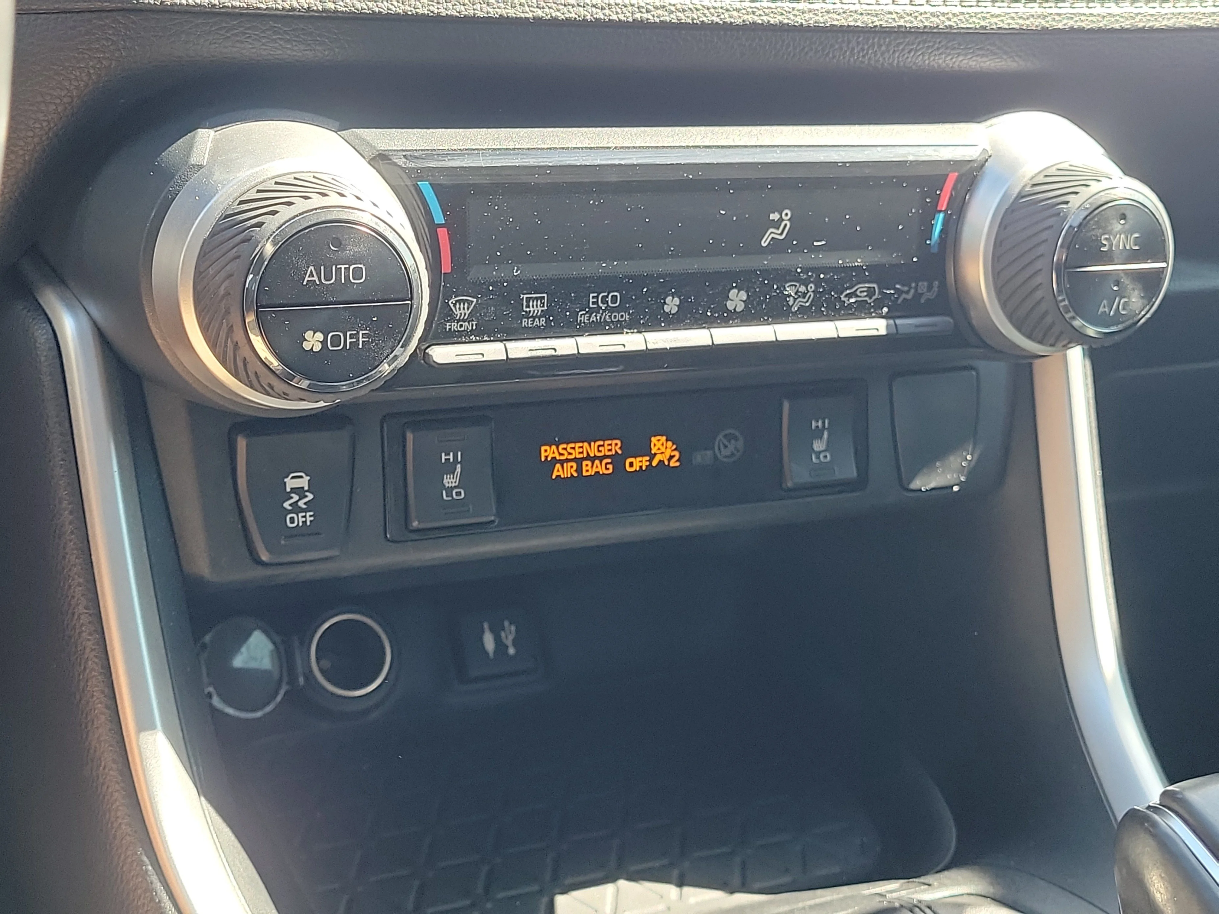 Used 2019 Blueprint Toyota XLE Premium image 26