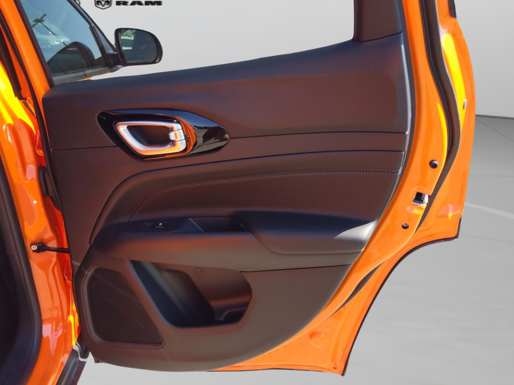 New 2026 Joose (DISC) Jeep Limited image 32
