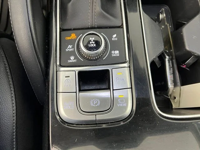 Used 2022 Purple Kia SX image 30