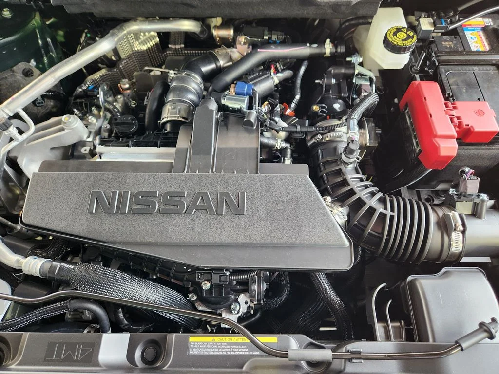 New 2026 Obsidian Green Pearl Nissan Platinum image 21
