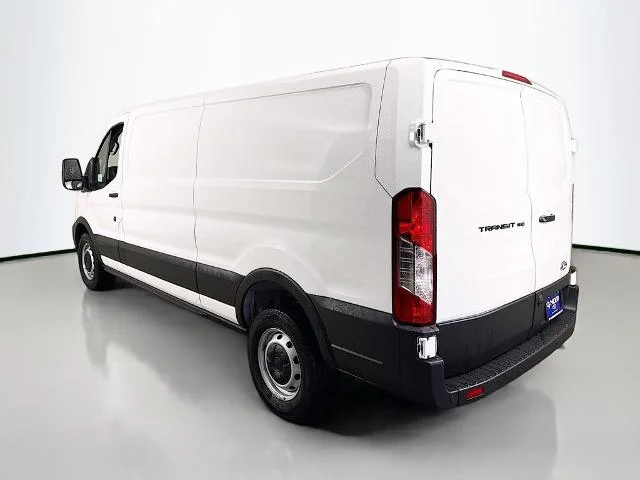 New 2026 Oxford White Ford Cargo Van image 33