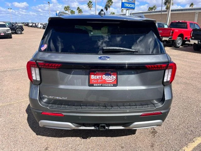 New 2026 Carbonized Gray Metallic Ford Platinum™ image 4