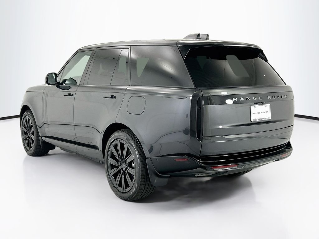 New 2026 Carpathian Grey Land Rover SE image 7