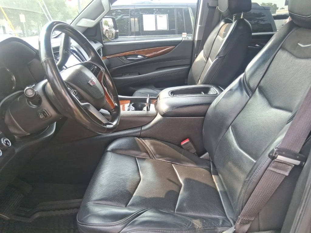 Used 2017 Black Cadillac Luxury image 11