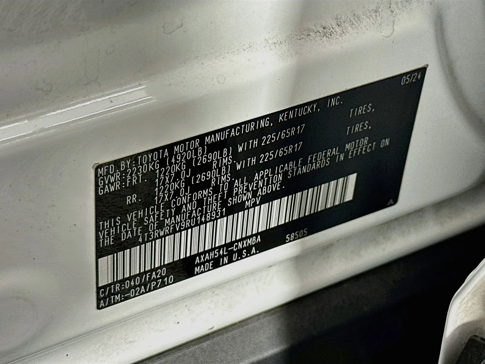 Certified Used 2024 White Toyota XLE image 31