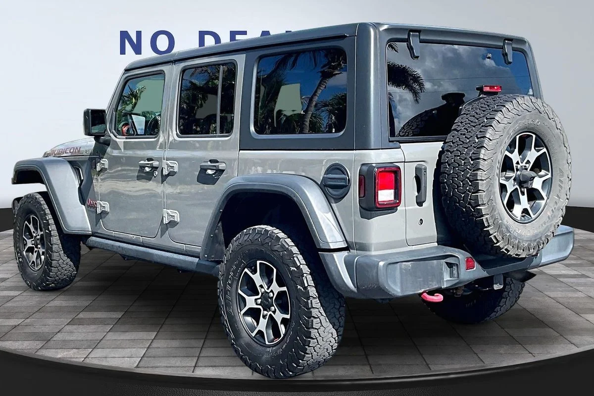 Used 2020  Jeep Rubicon 4x4 image 4