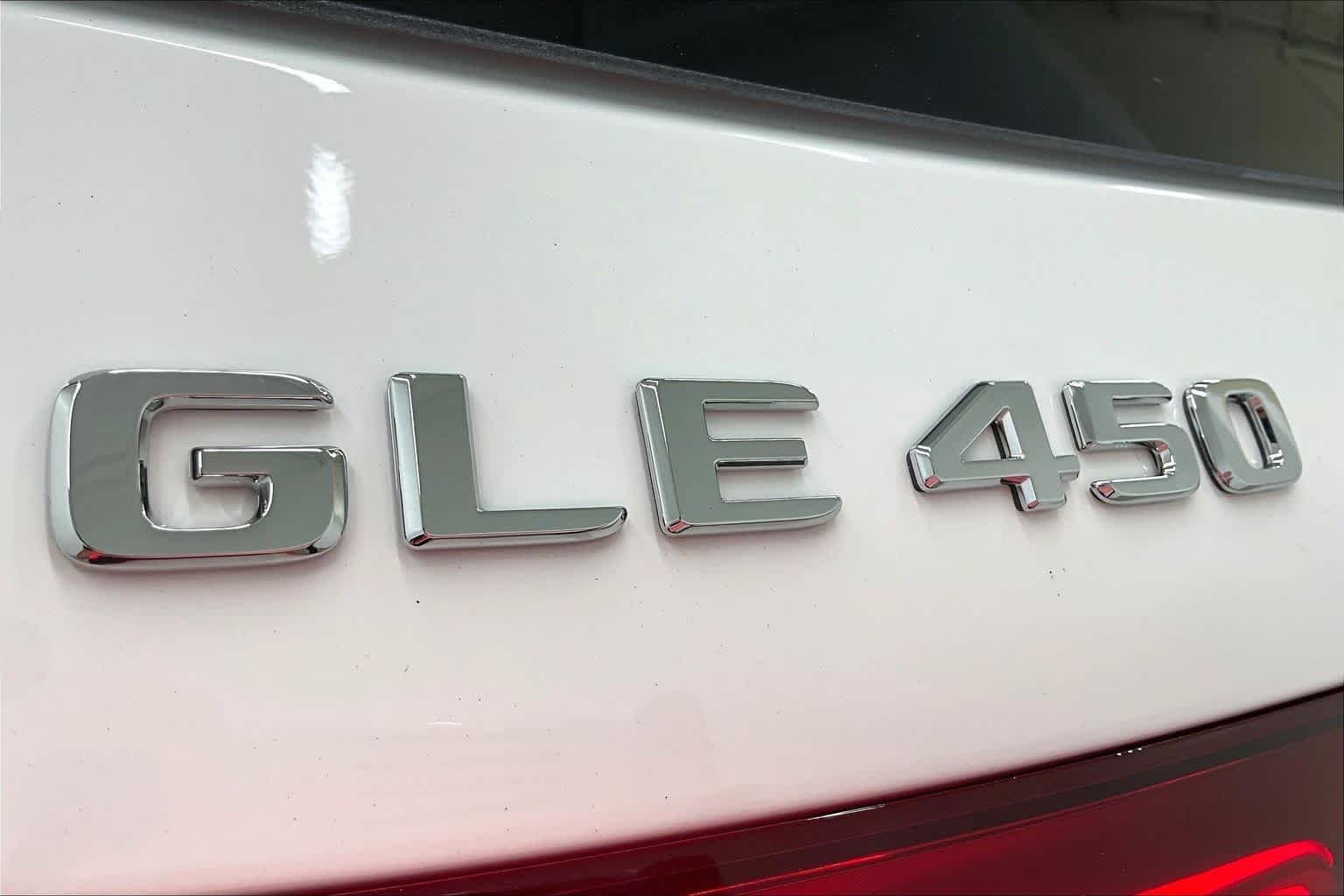 New 2026 Polar White Mercedes-Benz GLE 450 image 15