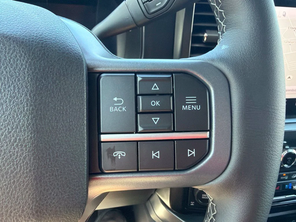 New 2027 Agate Black Metallic Ford F-250® Lariat® image 27