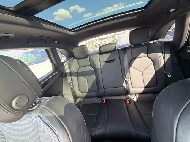 Used 2021 Silver Porsche Base image 3