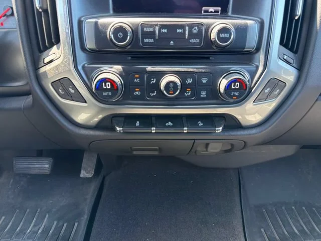 Used 2016 TUNGSTEN METALLIC Chevrolet LT image 32