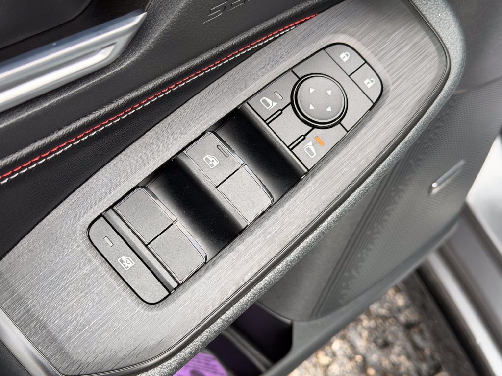 Used 2026 Gray Nissan SR image 13
