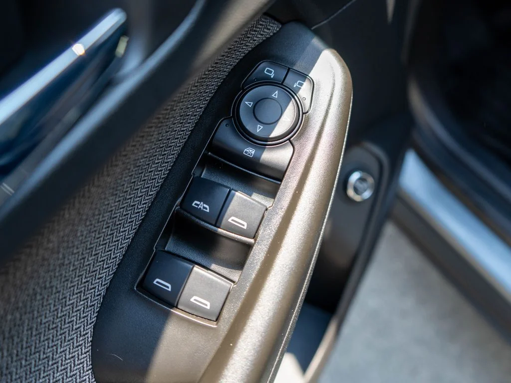 Used 2022 Gray Chevrolet LT image 17