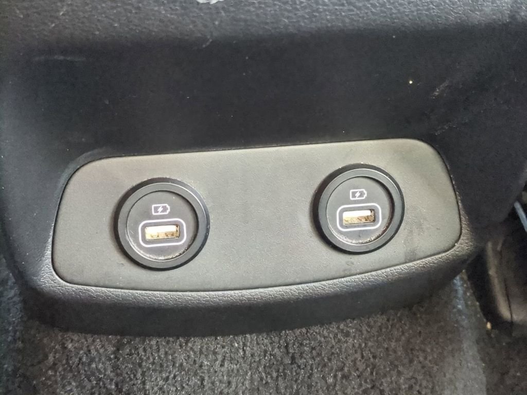 2022 Hyundai Santa Fe SEL - Photo 16