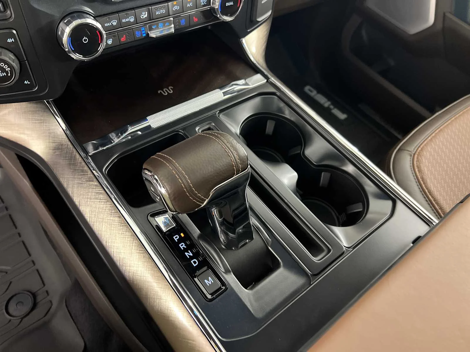 New 2026 Carbonized Gray/Marsh Gray Ford King Ranch image 30
