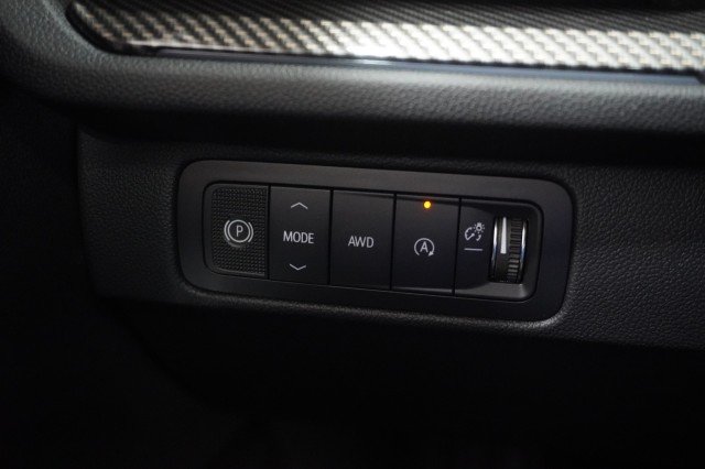 2027 Chevrolet Traverse Z71 - Photo 32