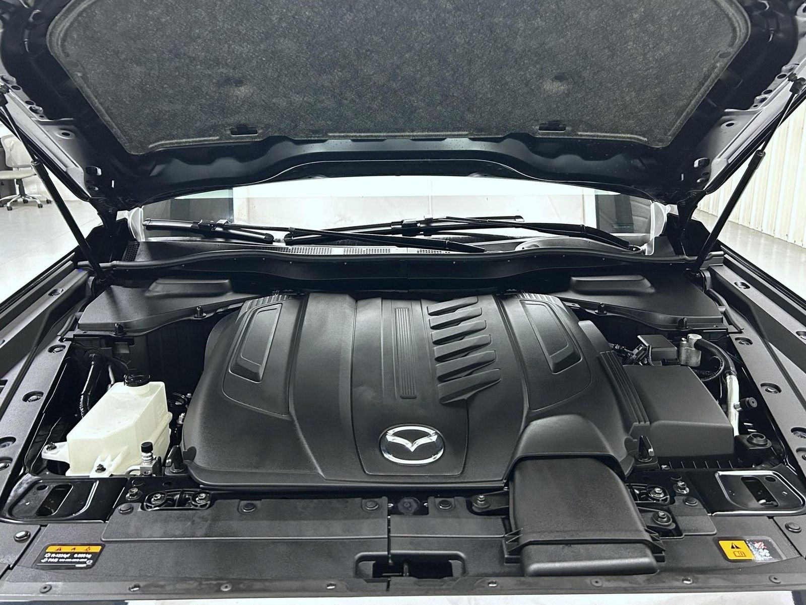 Used 2025 Black Mazda 3.3 Turbo Preferred image 26