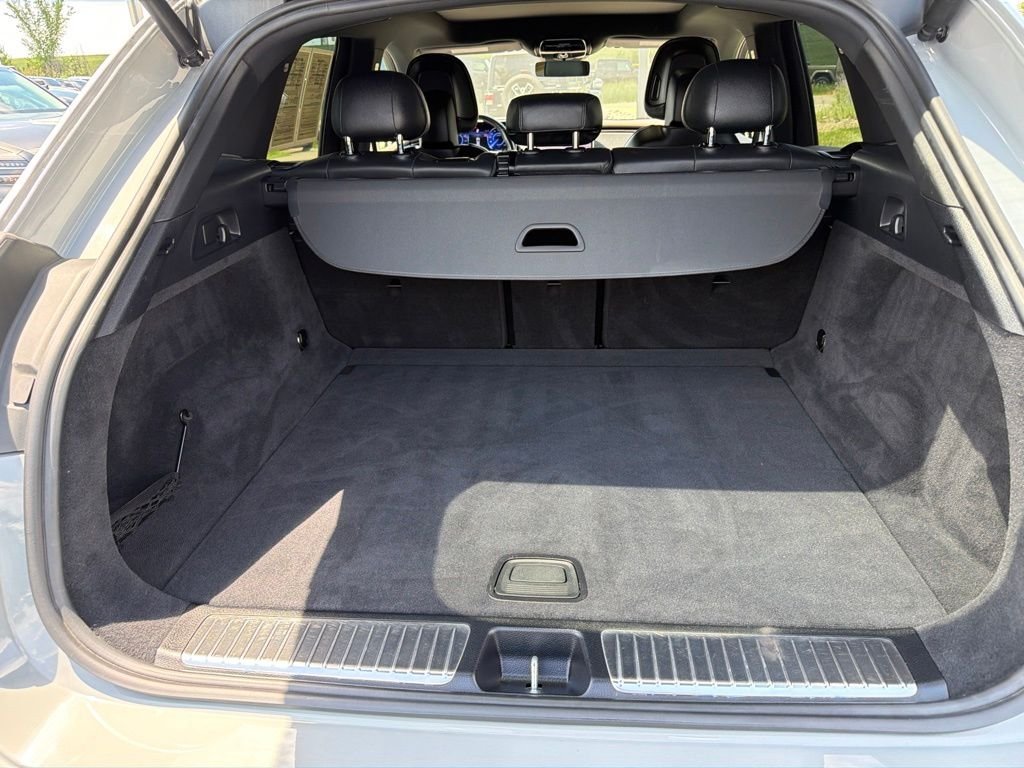 Used 2023 Gray Mercedes-Benz 500 SUV image 15