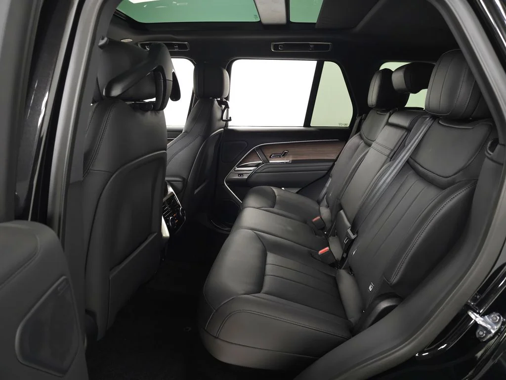 Certified Used 2025 Black Land Rover SE image 37