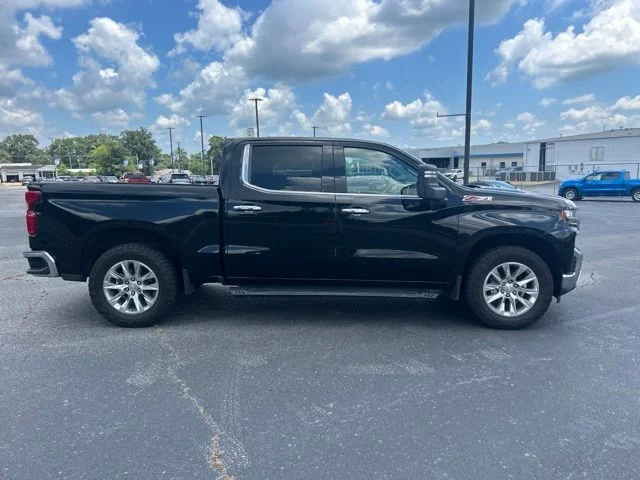 Used 2019 Black Chevrolet LTZ image 5