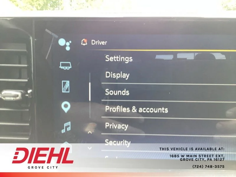 Used 2025 Black Chevrolet High Country image 44