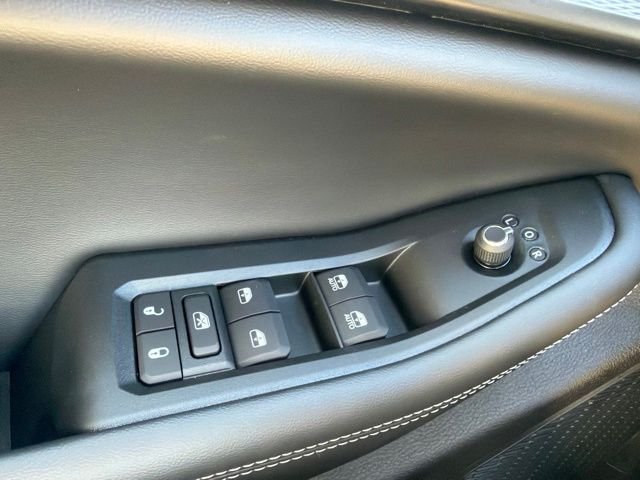 New 2026 Silver Zynith Exterior Paint Jeep Laredo image 22