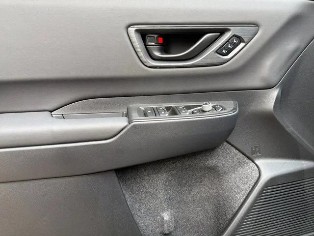 New 2026 ICE SILVER METALLIC Subaru Wilderness image 40