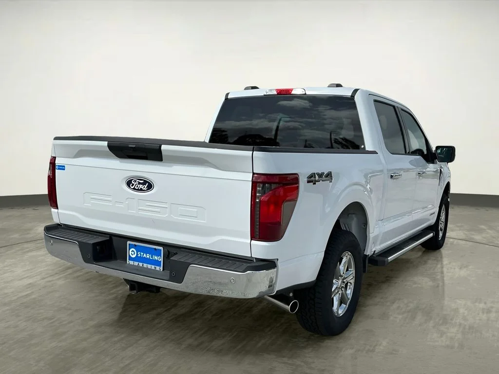 Used 2025 White Ford XLT image 6