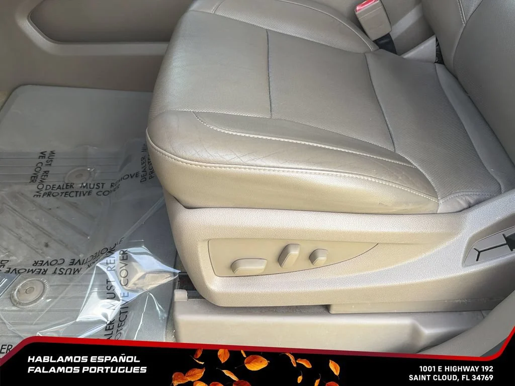 Certified Used 2017 SUMMIT WHITE GMC SLT image 16