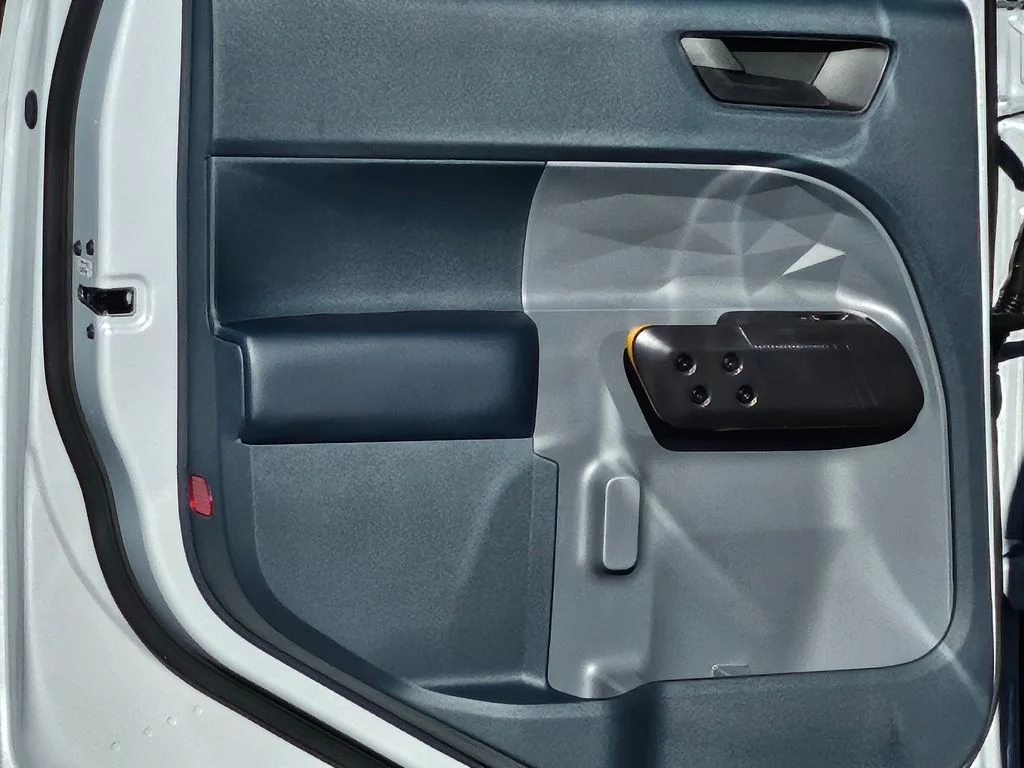 New 2026 White Ford Tremor image 34