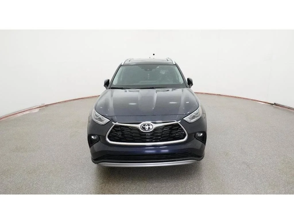 New 2026  Toyota Platinum image 20