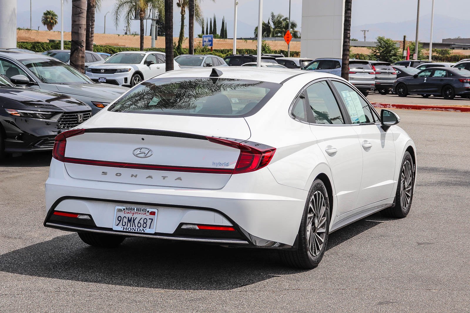Used 2023 Serenity White Hyundai SEL image 11