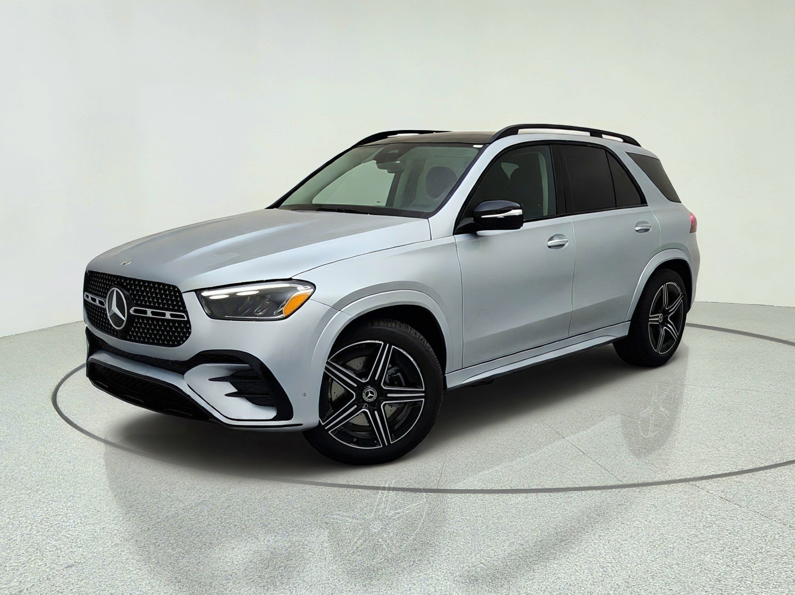 New 2026 Cirrus Silver Metallic Mercedes-Benz GLE 350 4MATIC® SUV image 1