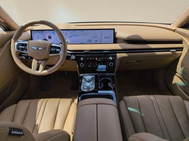 Used 2025 White Genesis 2.5T image 16