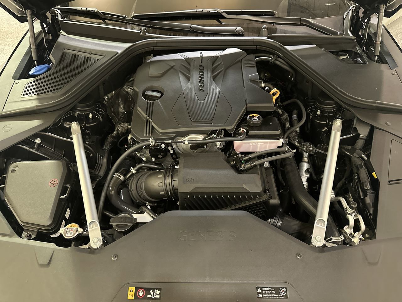 2026 GENESIS G80 Advanced - Photo 11
