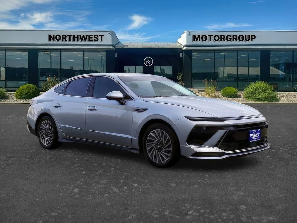 2024 Hyundai Sonata SEL's photo