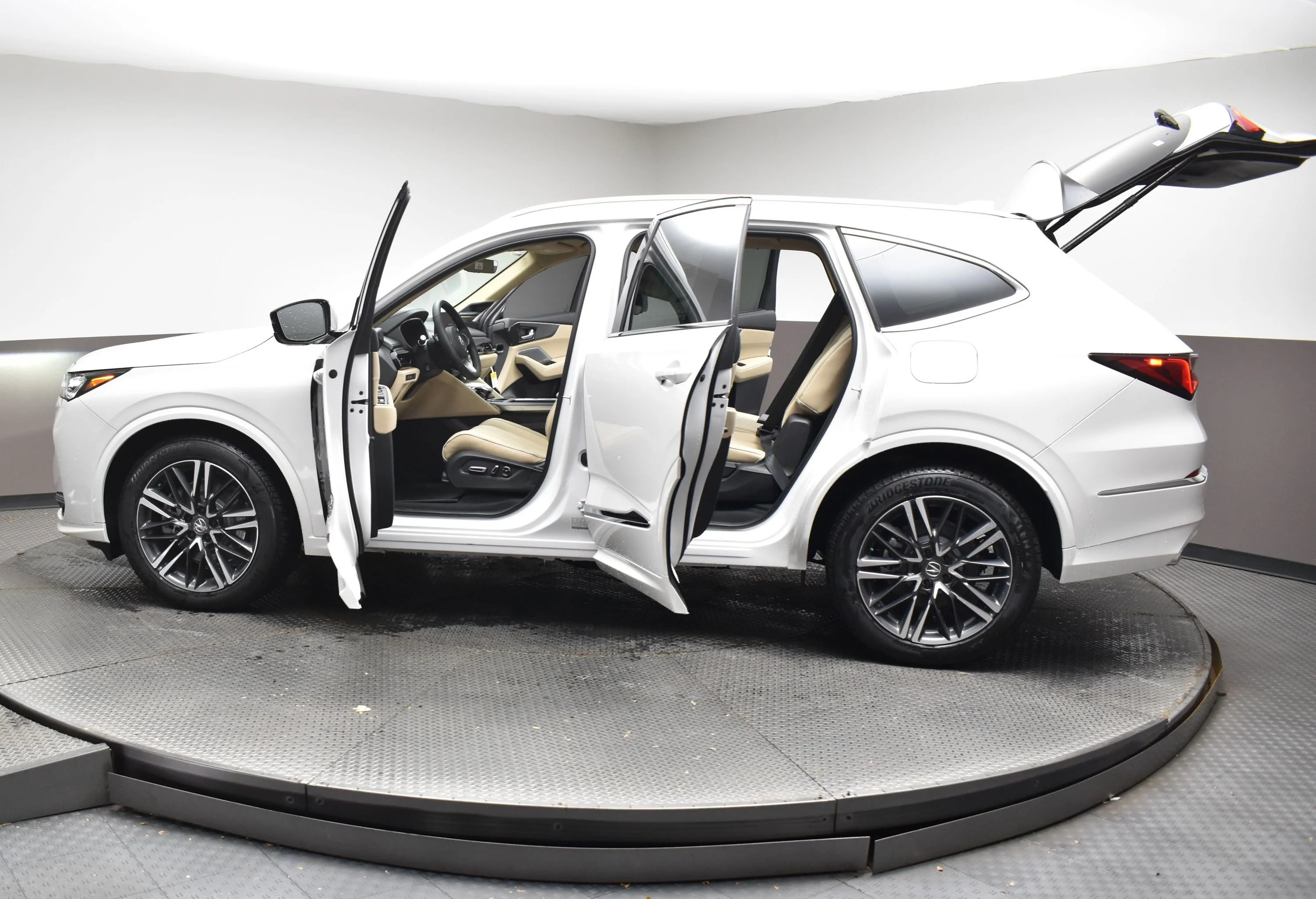 New 2026 White Acura w/Advance Package image 48