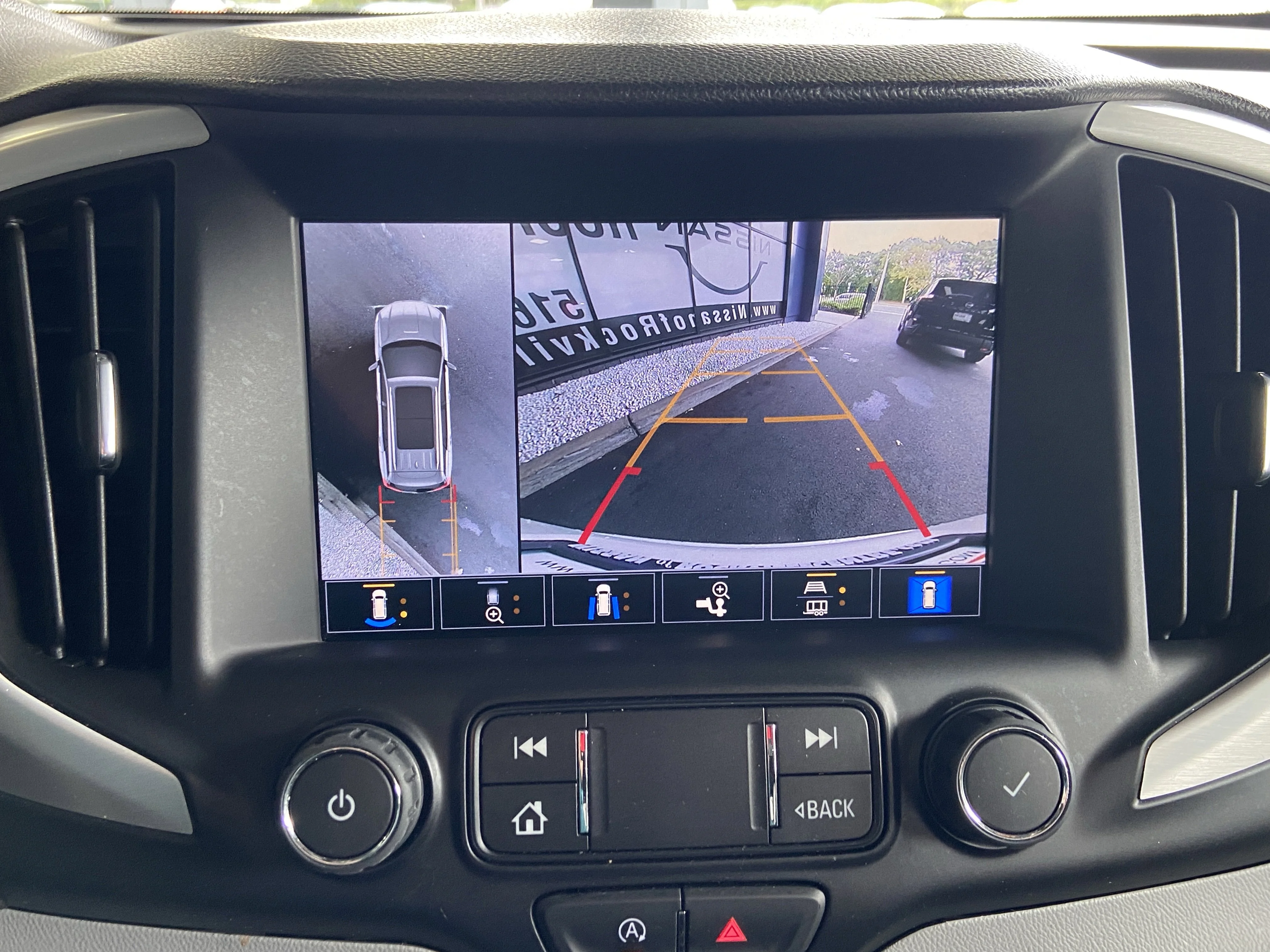 2022 GMC Terrain SLT - Photo 18