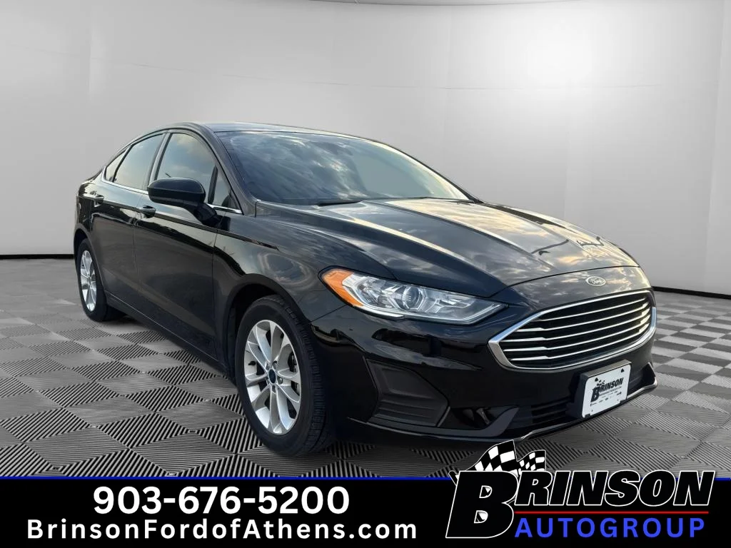 Used 2020 Agate Black Metallic Ford SE image 3