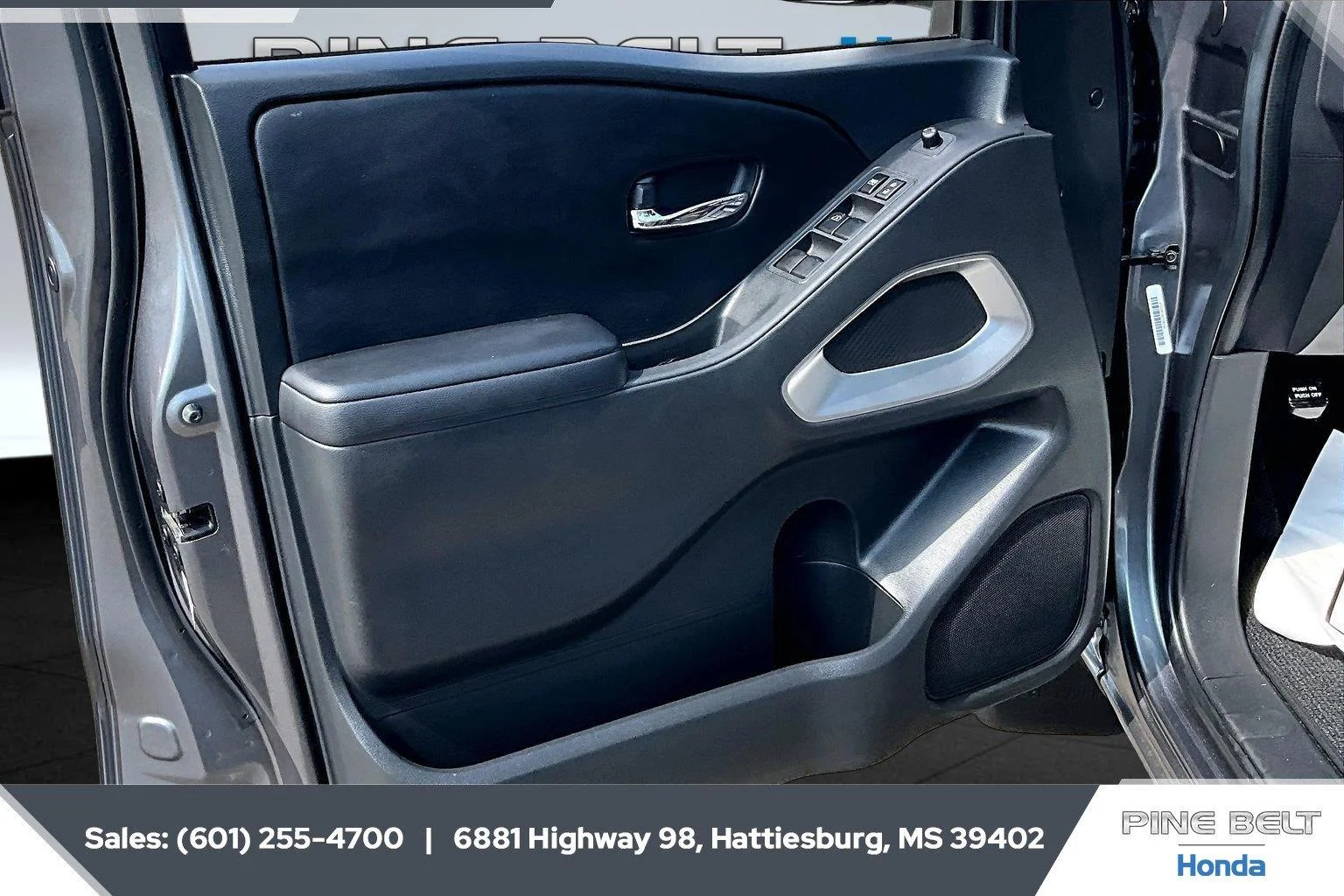 Used 2025 Gun Metallic Nissan SV image 17