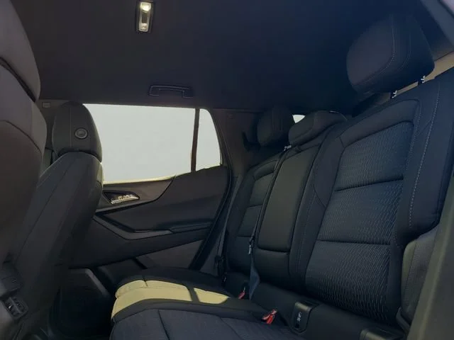 New 2027 Summit White Chevrolet LT image 13