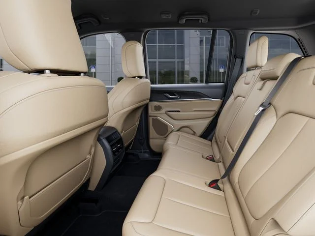 New 2026 Copper Shino Metallic Clear-Coat Exterior Paint Jeep Limited image 23