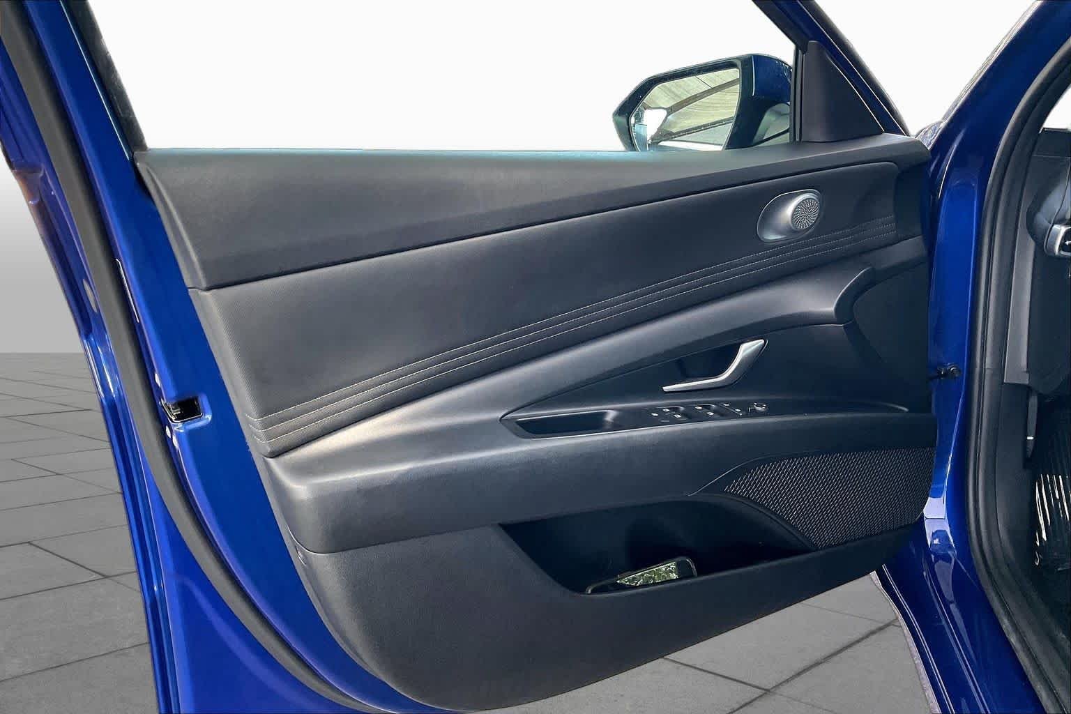 2021 Hyundai Elantra SEL - Photo 22