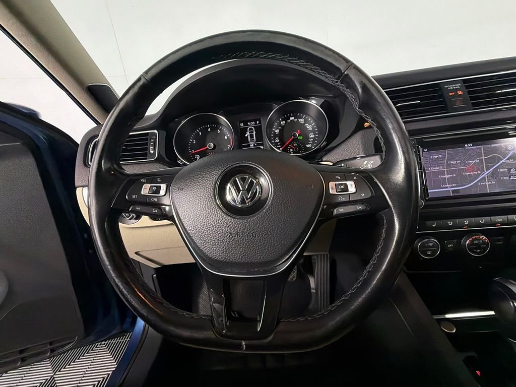 Used 2018 Blue Volkswagen 1.8T SEL image 13