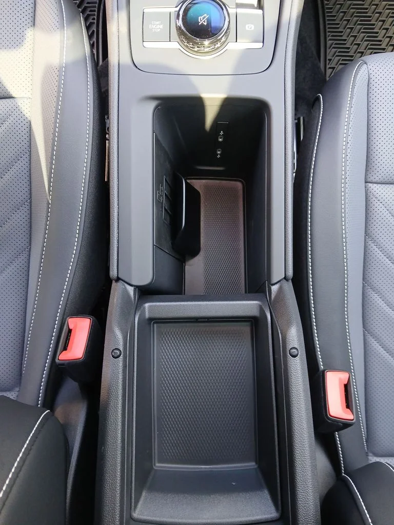 New 2026 White Volkswagen 2.0T SE image 25