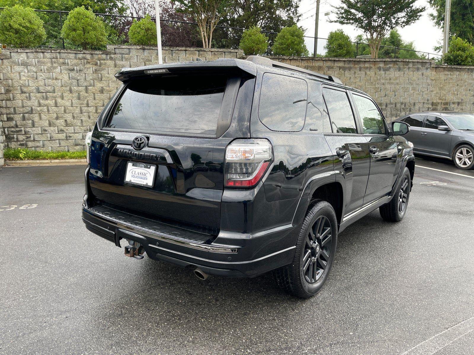 Used 2020 Midnight Black Metallic Toyota Nightshade image 5