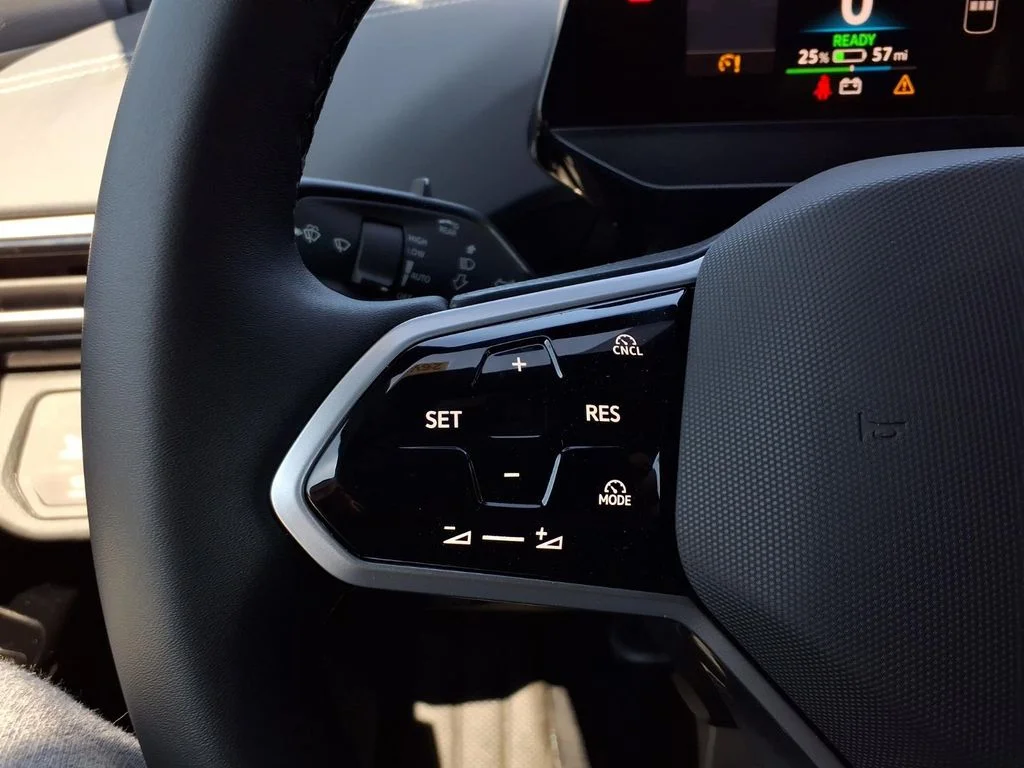 New 2026 Pure Gray with Black Roof Volkswagen Pro S Plus image 13