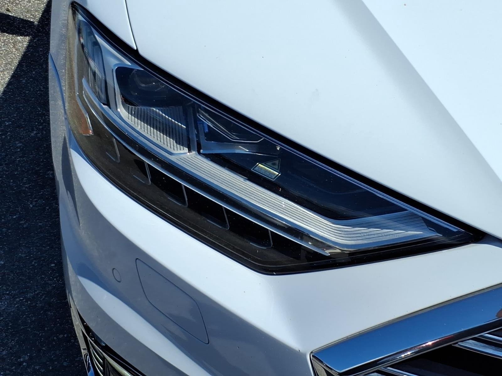 Used 2020 Glacier White Metallic Audi  image 6
