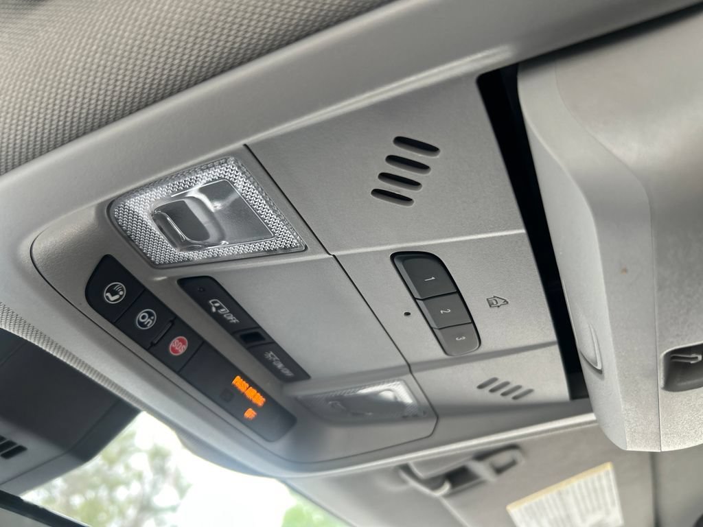 2019 Chevrolet Equinox 2FL - Photo 32